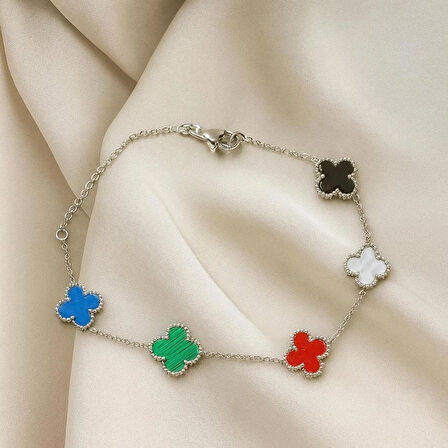 Çelik Gümüş Renk Renkli Yonca Model Kadın Bileklik