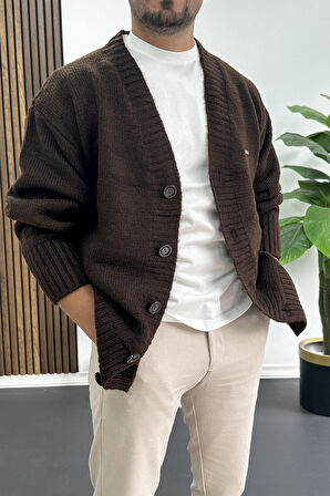 Erkek Düğmeli Rahat Kesim Hırka Kahverengi Edw416