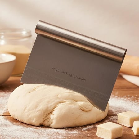 Efe Pastacılık Hamur Kazıyıcı & Kesici Spatula 15 cm Ölçü Cetvelli