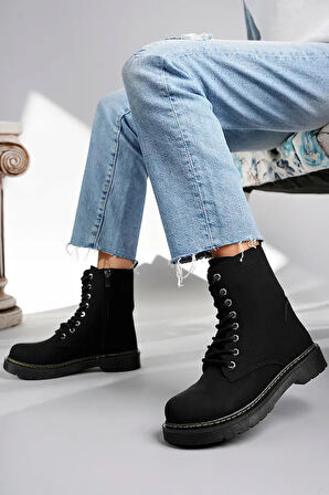 EK 17 Kadın Postal Bot