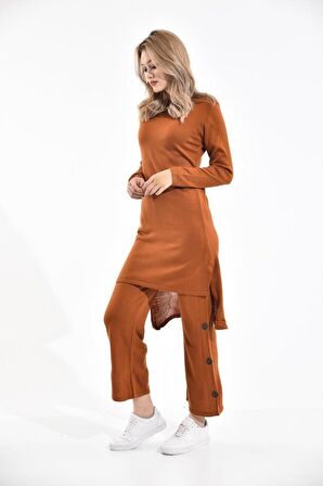 Bisiklet Yaka Düğmeli Pantolonlu Kadın Kiremit Elbise