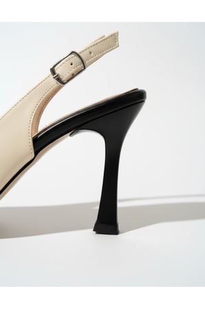 Renk Kontrastlı Arkası Açık Stiletto