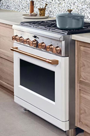 Mat Beyaz Yapışkanlı Kaplama Folyosu  137 cm  x 10 mt