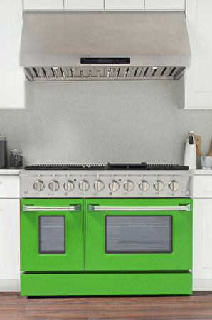 Parlak Yeşil Yapışkanlı Kaplama Folyosu 122 CM X 9 MT