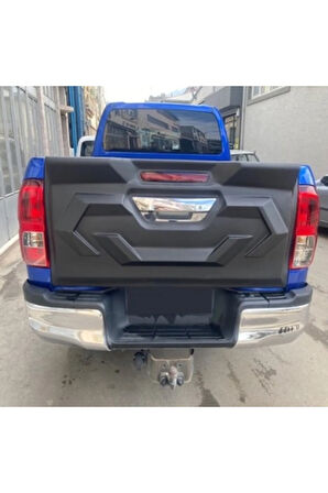 TOYOTA Hilux 8Th Generation 2015-2020 Tam Arka Kapak Kaplama