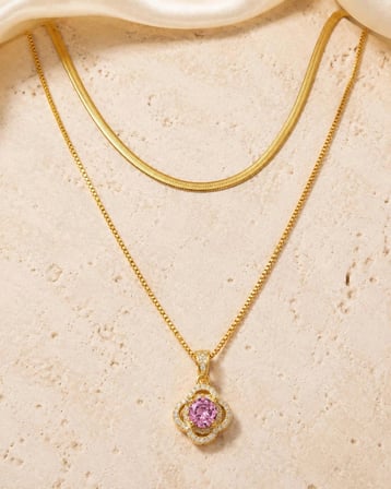Elif'in Concept Çiçekli Kolye Gold Çelik Pembe Taşlı Yılan Zincir