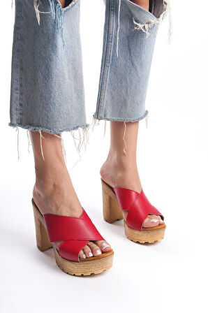 Elina Çapraz Platform Topuklu Terlik