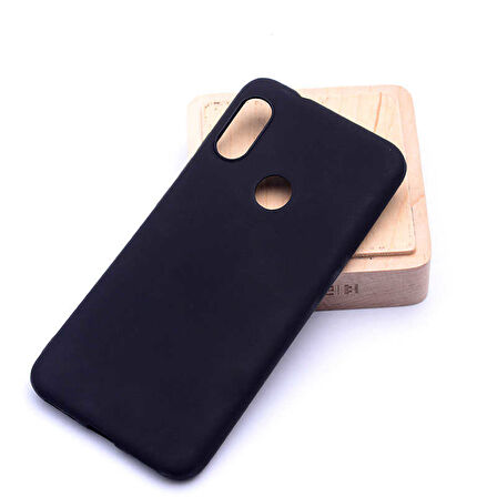 Xiaomi Mi A2 Lite Uyumlu Kılıf Esnek ve Darbe Emici Renkli Koruyucu Kapak