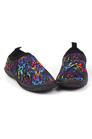 Kadın Renkli Kaydırmaz Tabanlı Ergonomik Tasarımlı Dayanıklı Plaj, Havuz, Deniz Ayakkabısı