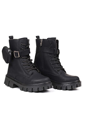 Kadın Siyah Nubuk Postal Bot – Cüzdanlı Kalın Taban Fermuarlı Bağcıklı Tokalı Rahat Günlük Şık ve Dayanıklı