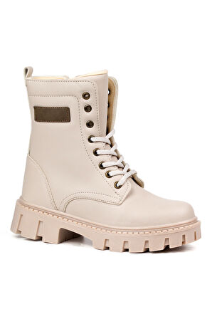 Kadın Bej Postal Bot – Kalın Taban Fermuarlı Bağcıklı Rahat Günlük Şık ve Dayanıklı