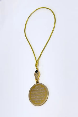 Parlak Taşlı Balık Gold Çelik Çift Taraflı Ayetel Kürsi/ Nazar Ayeti Araba Dikiz Ayna Süsü