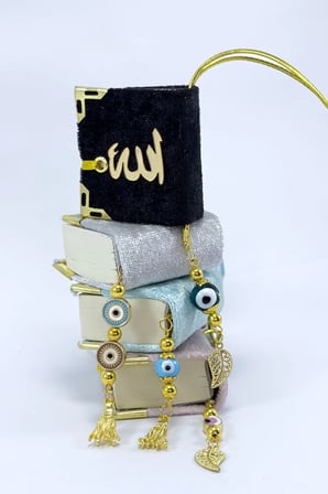 El Yapımı Cam Nazar Boncuklu Siyah Kadife Mini Kur' an-ı Kerim Araba Dikiz Ayna Süsü
