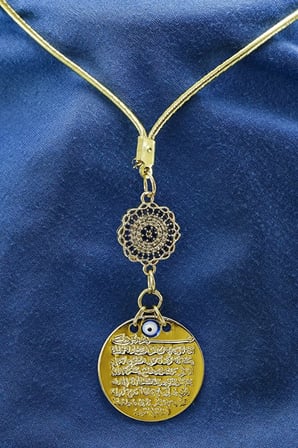 Zirkon Çiçek Nazar Boncuklu Metal Ayetel Kürsi Araba Dikiz Ayna Süsü, Gold Renkli