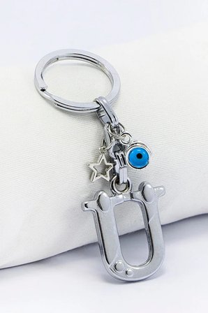 Gümüş Renkli Yıldızlı Nazar Boncuklu Metal Ü Harfi Anahtarlık / Harfli Çanta Süsü