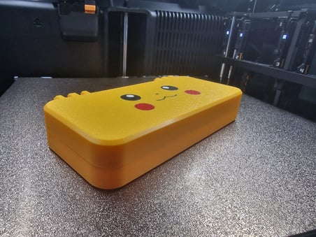 3D Baskı Sevimli Elektrik Fare Figürlü Kapaklı Kalem Kutusu - Sarı Organizer