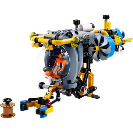 42201 Technic Derin Deniz Araştırma Denizaltısı 413 parça +9 yaş