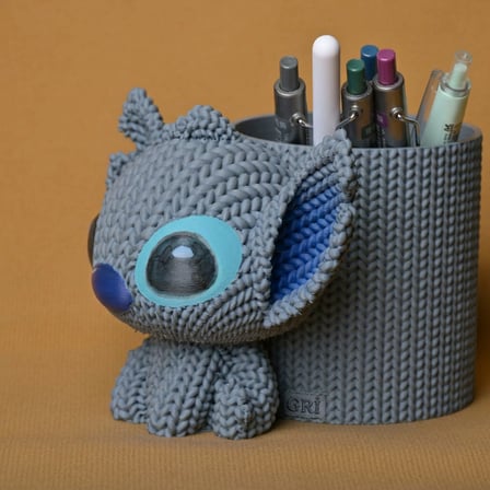 3D Baskı Knitted Kalemlik - Sevimli Karakterli Masaüstü Kalem Organizeri-Gri