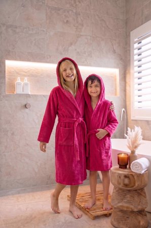 CottonVerse Genç & Çocuk Kapşonlu Bornoz – %100 Pamuk, Unisex