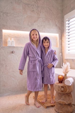 CottonVerse Genç & Çocuk Kapşonlu Bornoz – %100 Pamuk, Unisex