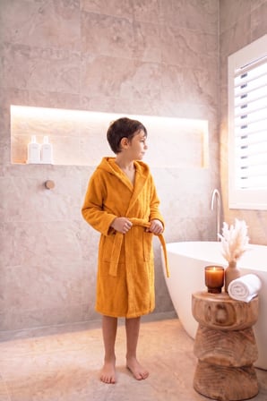 CottonVerse Genç & Çocuk Kapşonlu Bornoz – %100 Pamuk, Unisex