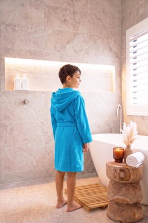 CottonVerse Genç & Çocuk Kapşonlu Bornoz – %100 Pamuk, Unisex