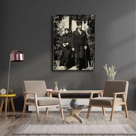 Makbule Hanim ve Atatürk Dekoratif Kanvas Duvar Tablosu