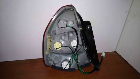 Hyundai Accent 00-02 Sağ Arka Stop Lambası