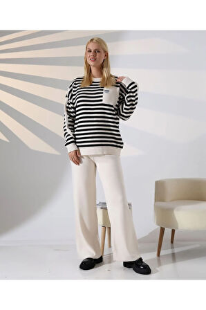 Cep Detaylı Çizgili Triko Takım