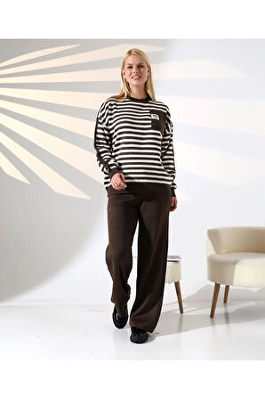 Cep Detaylı Çizgili Triko Takım