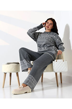 Jakarlı Oversize Alt-Üst Triko Takım