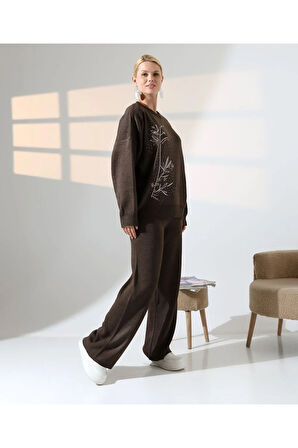 Doğanın Zarafeti Taş İşlemeli Triko Takım