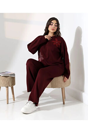 İşleme Detaylı Casual Triko Takım