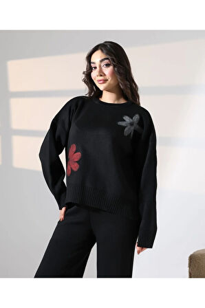 İşleme Detaylı Casual Triko Takım