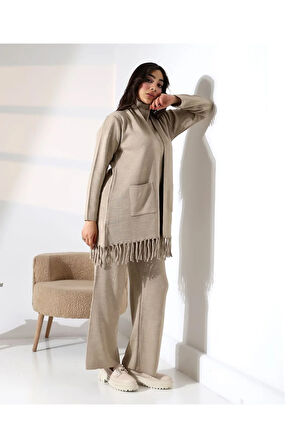 Bohem Şıklık Püskül Detaylı Üçlü Triko Takım