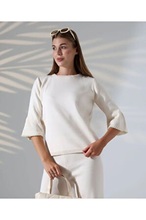 İnci Volanlı Kol Detaylı Triko Takım