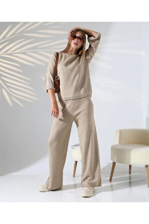 İnci Volanlı Kol Detaylı Triko Takım