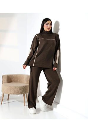 Sportif Şerit Detaylı Triko Takım