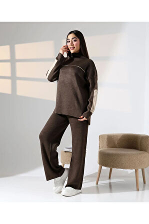 Sportif Şerit Detaylı Triko Takım