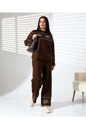Kar Tanesi Nakışlı Kadın Triko Takım