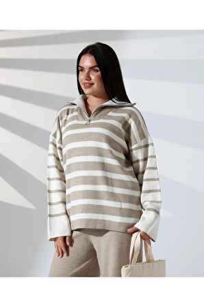 Fermuarlı Yaka Çizgili Sportif Triko Takım
