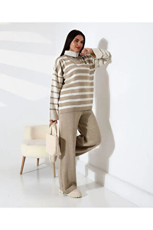 Fermuarlı Yaka Çizgili Sportif Triko Takım