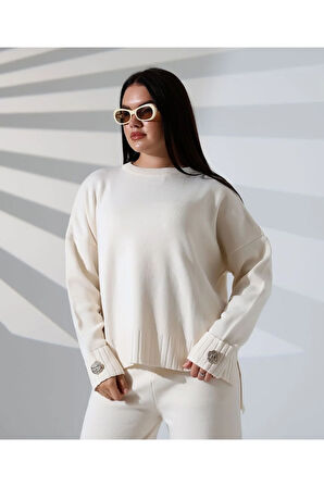 Rahat Kalıp Kol Detaylı Triko Takım