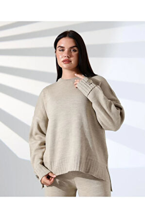 Rahat Kalıp Kol Detaylı Triko Takım