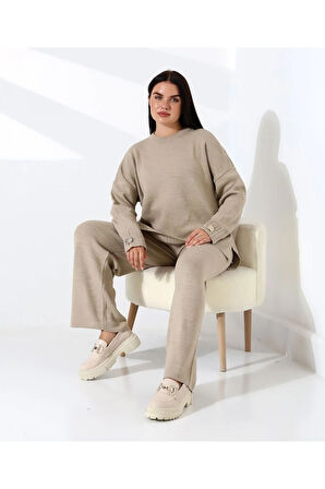 Rahat Kalıp Kol Detaylı Triko Takım