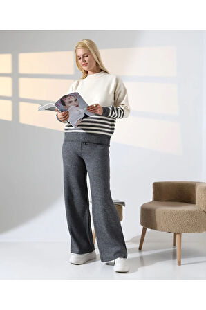 Asil Çizgili ve Düz Renk Triko Takım