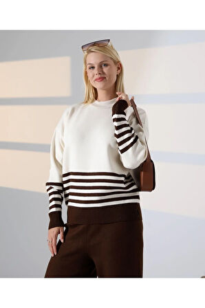 Asil Çizgili ve Düz Renk Triko Takım