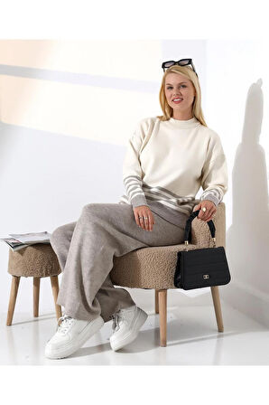 Asil Çizgili ve Düz Renk Triko Takım