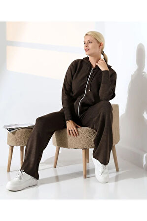 Spor Şıklığı Kapüşonlu Triko Takım