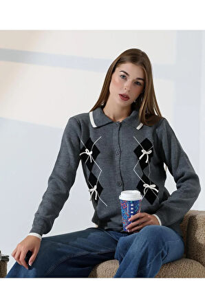 Baklava Desen Polo Yaka Kadın Kazak